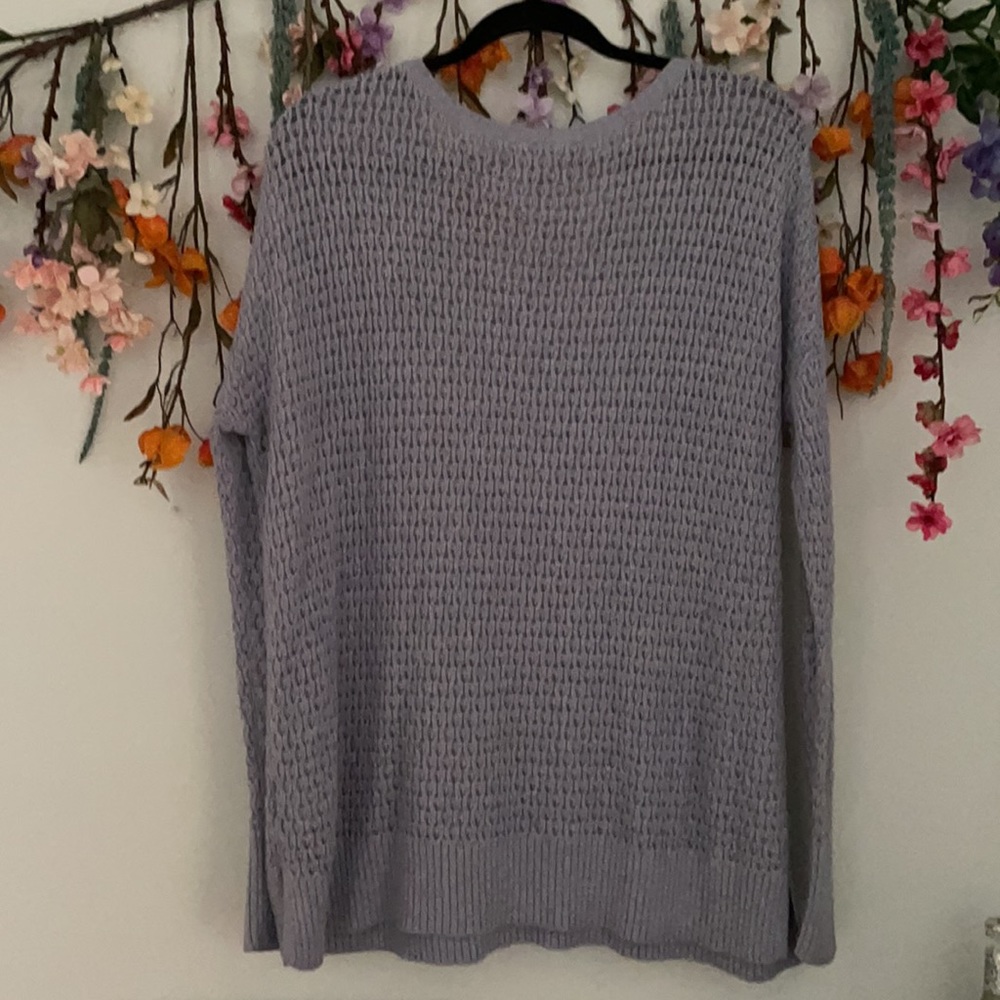 American eagle sweater - Picture 2 of 4